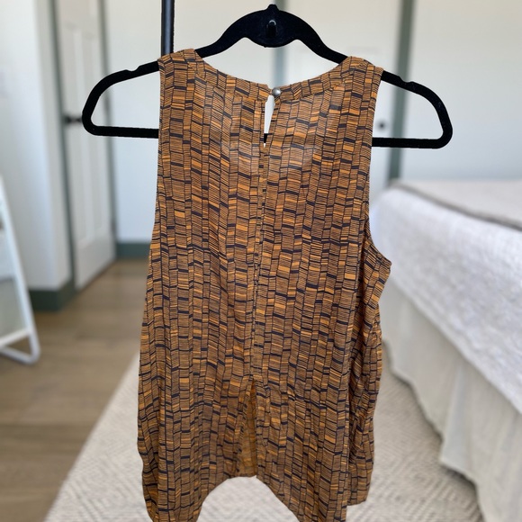 Gentle Fawn tribal tank. - Picture 3 of 3